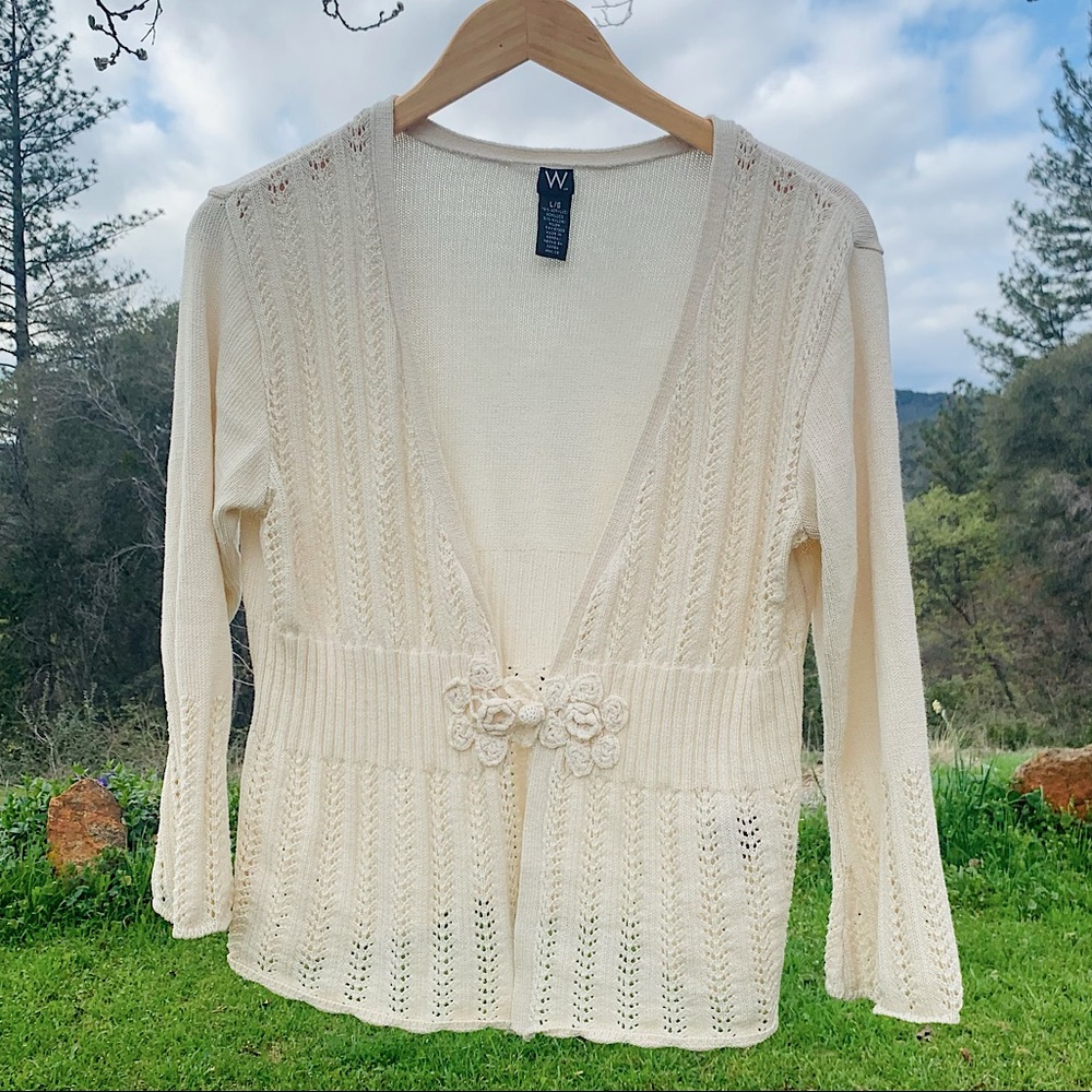 “W” by WORTH cream ~ knit ~cardigan ~ sweater ~rose knit closure